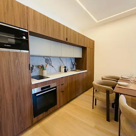 Monaco - Old Town - Climatisation - Seaview - Luxury Renovation