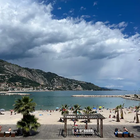Monaco - Old Town - Climatisation - Seaview - Luxury Renovation Menton